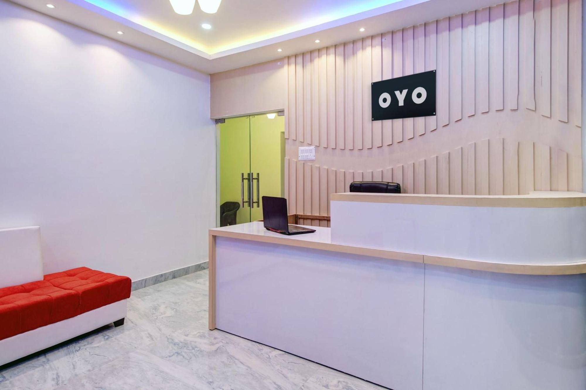 Super Hotel O Sai D-Lux Guwahati Luaran gambar
