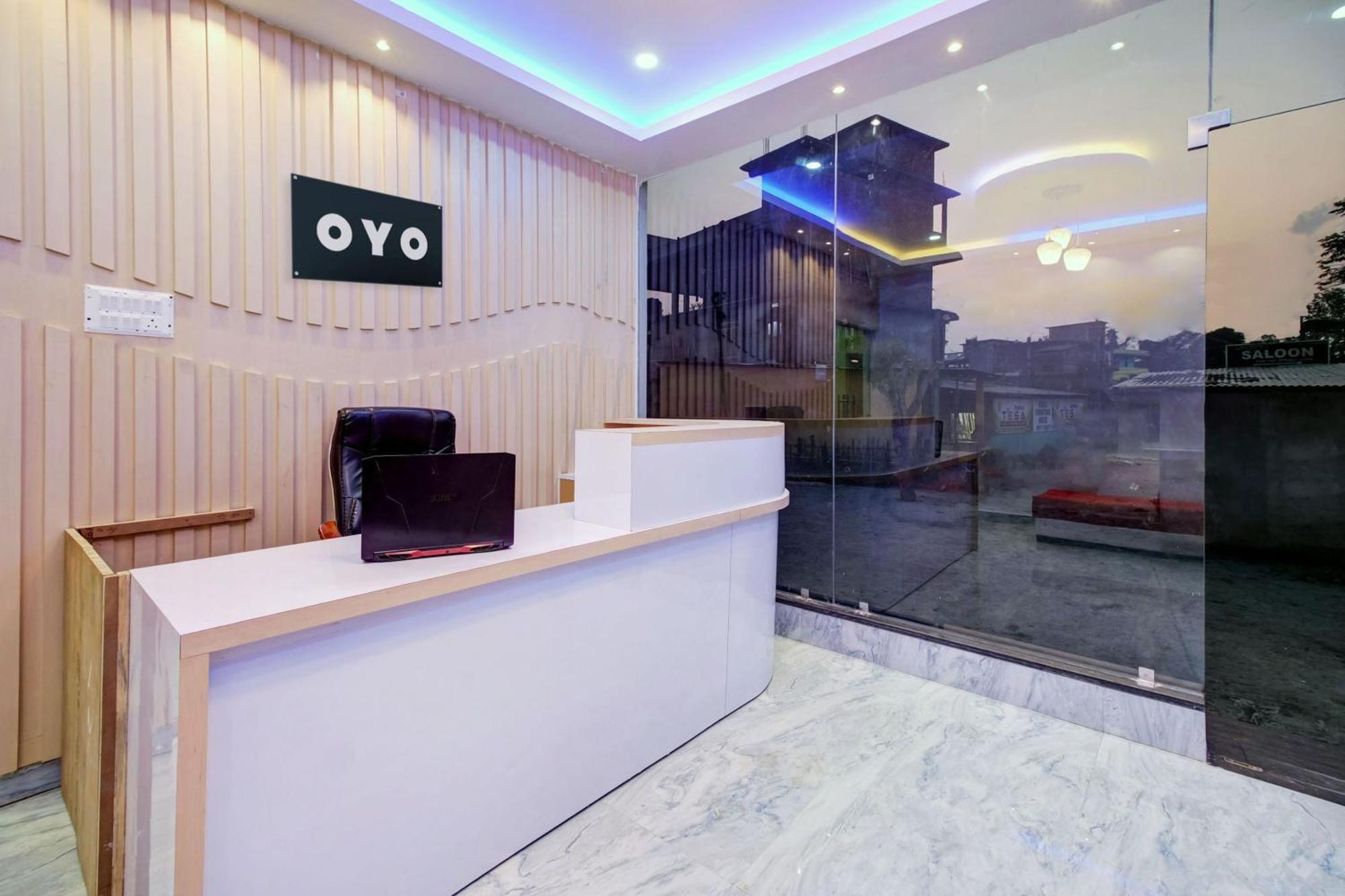 Super Hotel O Sai D-Lux Guwahati Luaran gambar