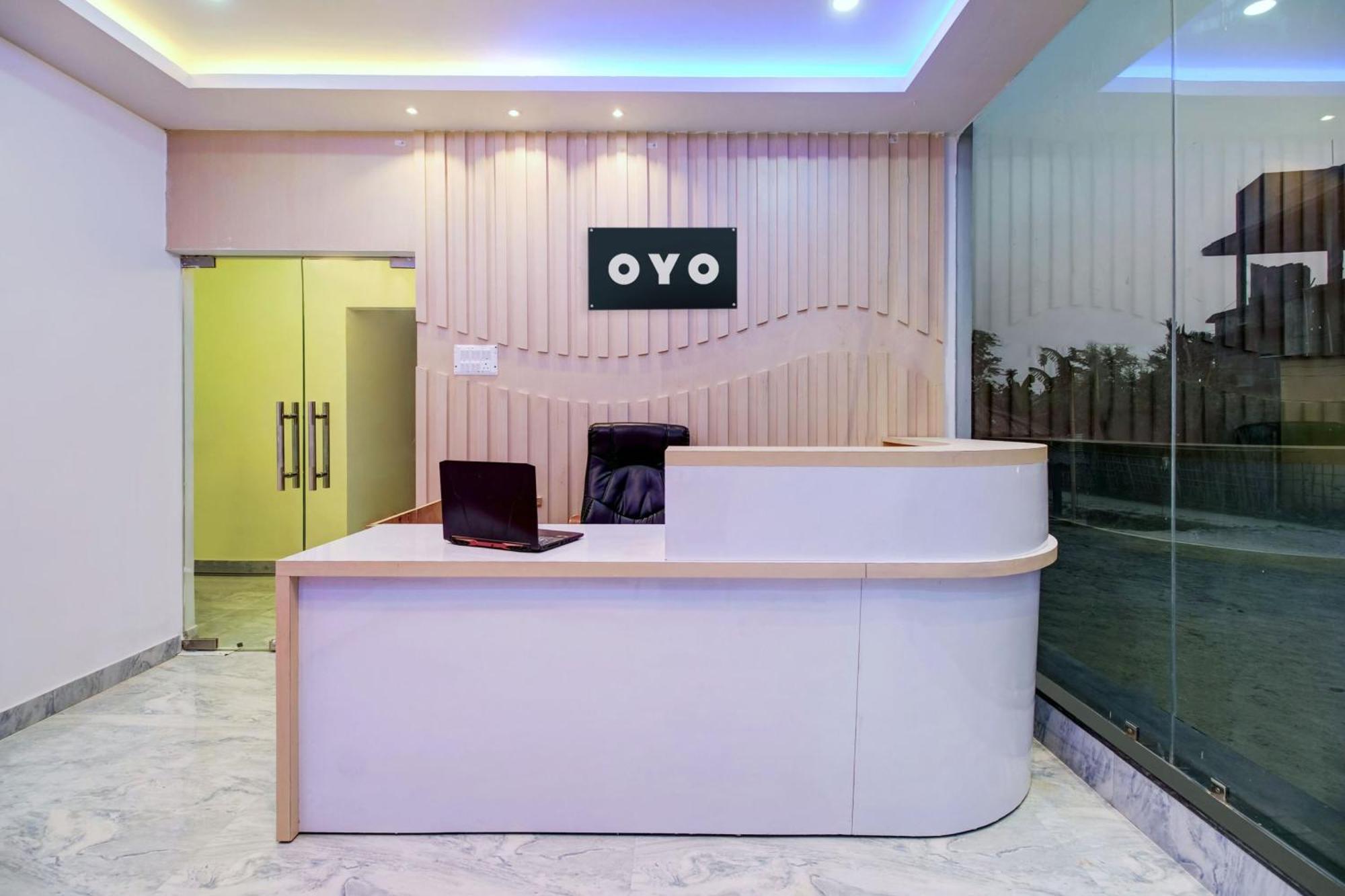 Super Hotel O Sai D-Lux Guwahati Luaran gambar